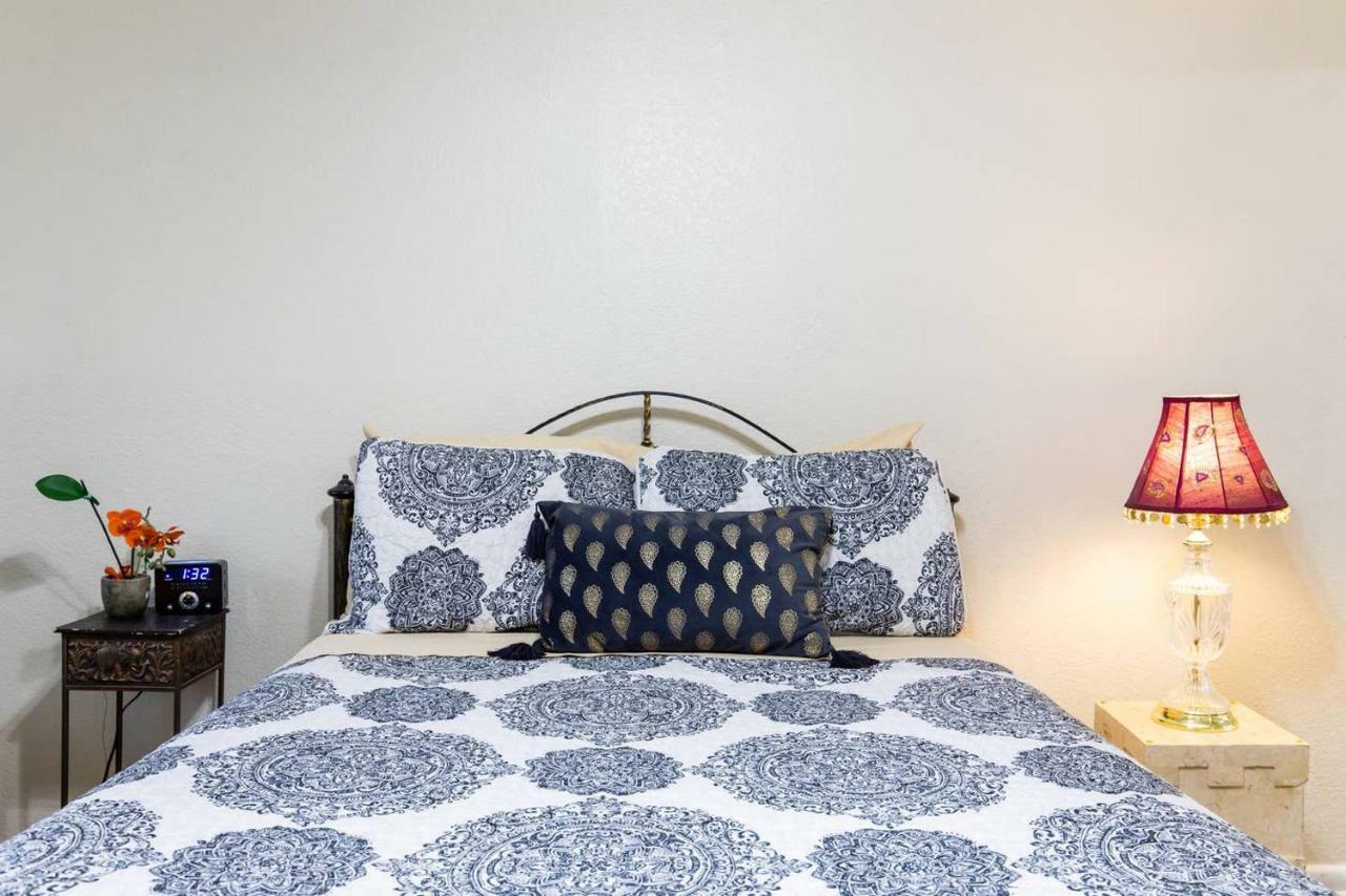 Oasis Near Dfw Airport With Mediterranean Setting Irving Esterno foto