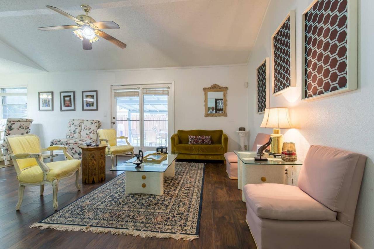 Oasis Near Dfw Airport With Mediterranean Setting Irving Esterno foto