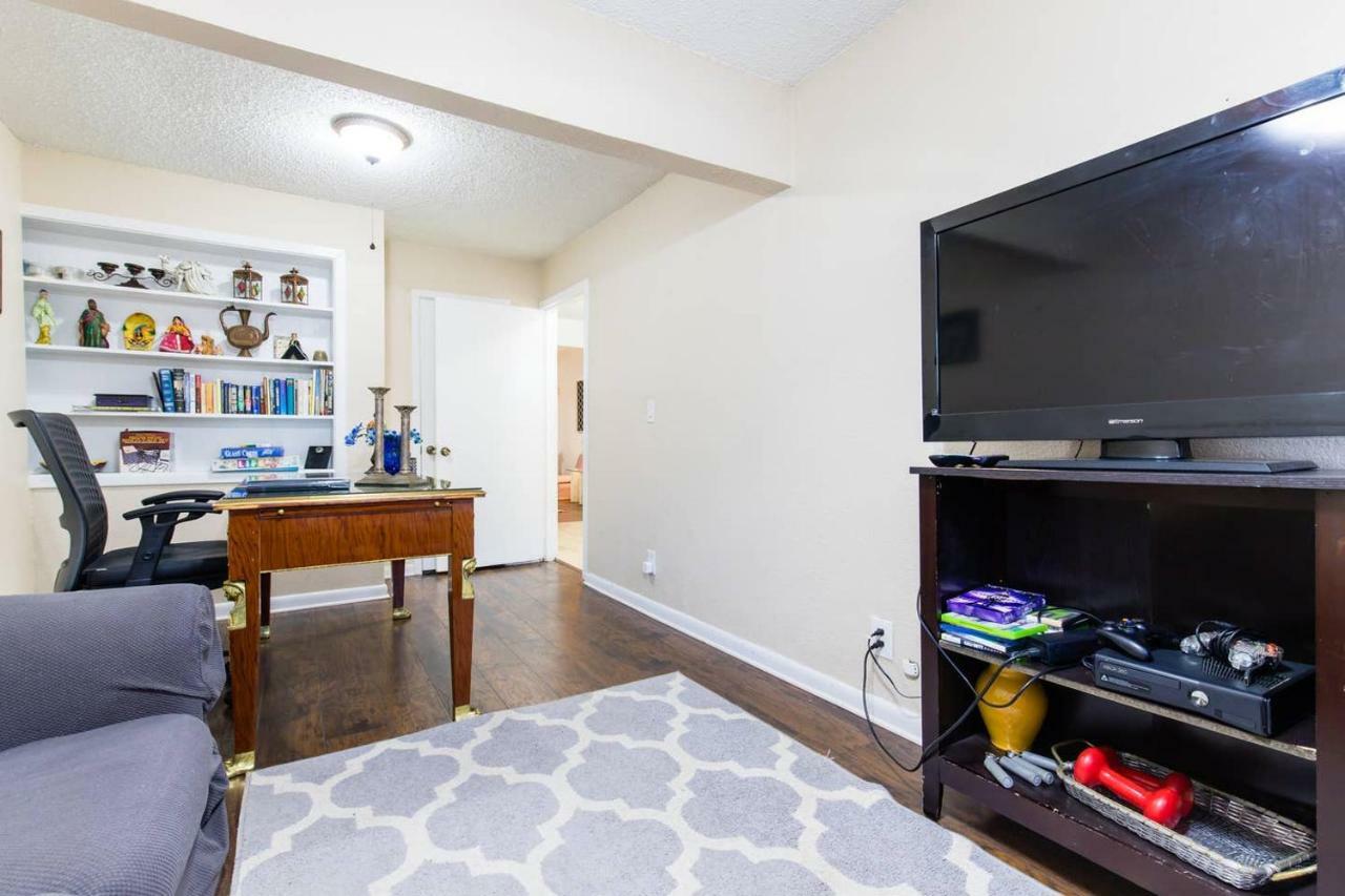 Oasis Near Dfw Airport With Mediterranean Setting Irving Esterno foto