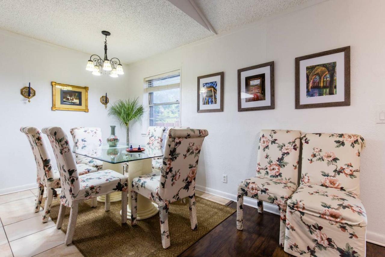 Oasis Near Dfw Airport With Mediterranean Setting Irving Esterno foto